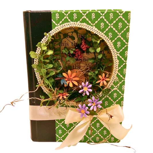 Reader's Digest Book Diorama - F