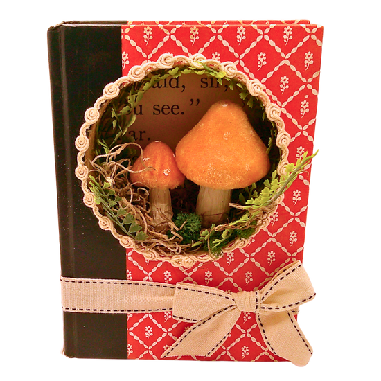 Reader's Digest Book Diorama - H