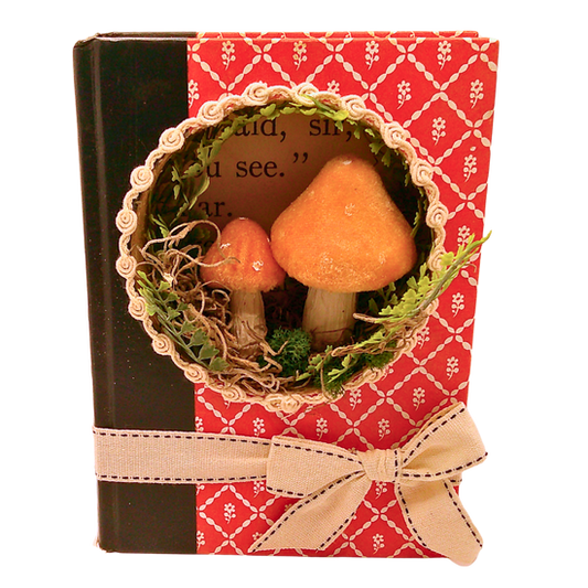 Reader's Digest Book Diorama - H